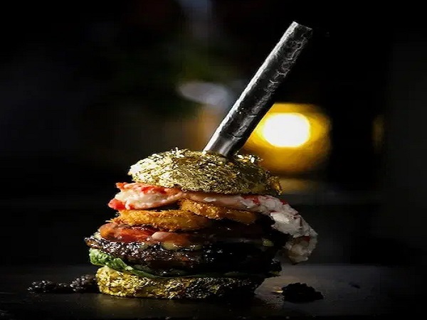 'ದಿ ಗೋಲ್ಡನ್ ಬಾಯ್' :