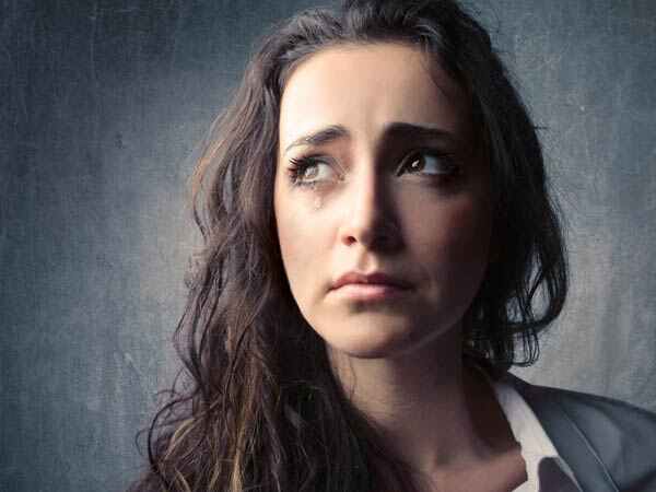 ಮಹಿಳೆಯರೇ ಏಕೆ ಹೆಚ್ಚಿನ ಅಪಾಯದಲ್ಲಿದ್ದಾರೆ?