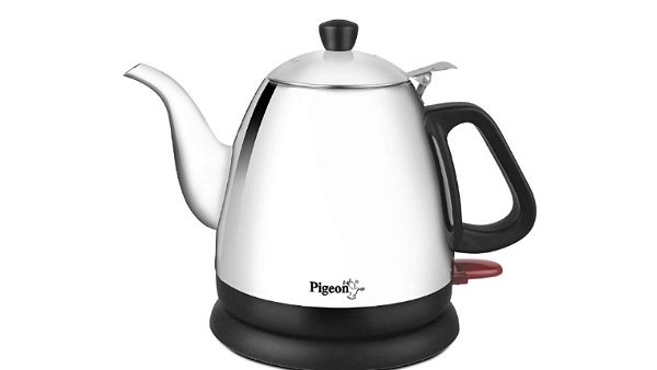 5. ಪಿಜನ್ ಕಂಪನಿಯ ಎಲೆಕ್ಟ್ರಿಕ್ ಕೆಟಲ್: