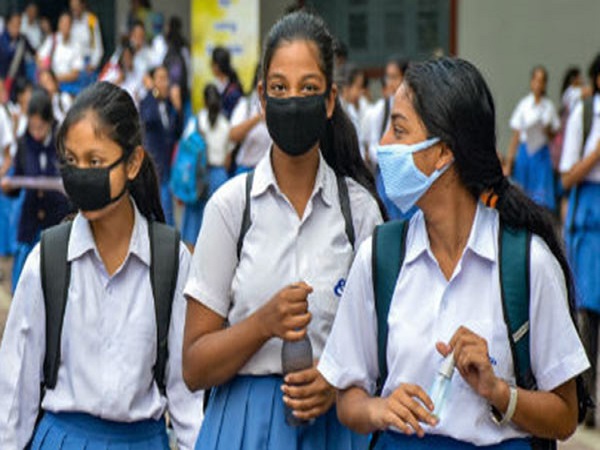  ಆರೋಗ್ಯ ಸಮಸ್ಯೆ ಕಾಣಿಸಿದರೆ ಶಾಲೆಗೆ ಕಳುಹಿಸಬೇಡಿ