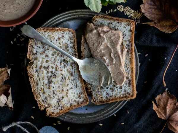 ಪೀನಟ್ ಸ್ಯಾಂಡ್ವಿಚ್ : ಪೀನಟ್ ಸ್ಯಾಂಡ್ವಿಚ್ :