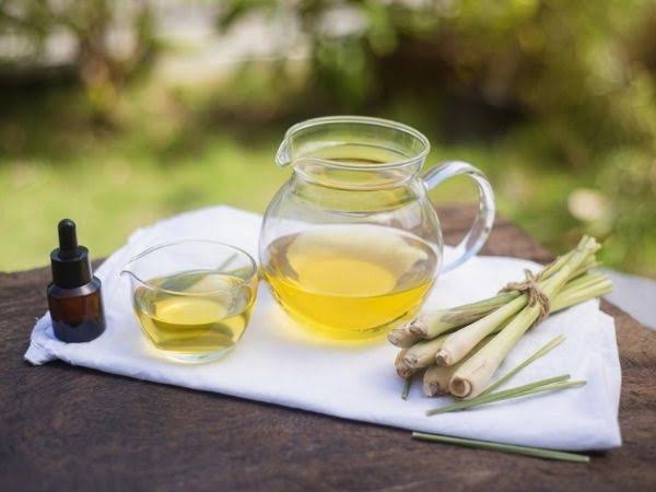 ಲೆಮನ್ಗ್ರಾಸ್ ಎಣ್ಣೆ (ಮಜ್ಜಿಗೆ ಸೊಪ್ಪು):