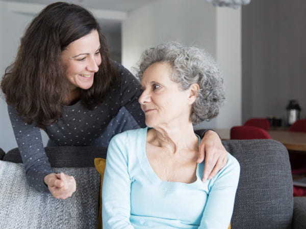 10. ಅವಳ ಕೆಟ್ಟ ನಡವಳಿಕೆಯನ್ನು ನಿರ್ಲಕ್ಷಿಸಿ