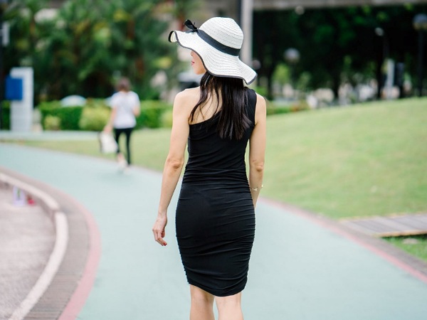 4. ಹೊರಗೆ ಹೋಗಿ