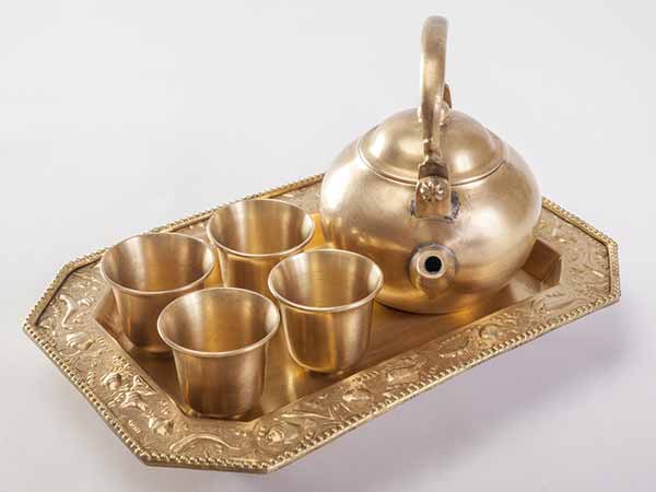 4. ಚಿನ್ನ ಮತ್ತು ಬೆಳ್ಳಿ 4. ಚಿನ್ನ ಮತ್ತು ಬೆಳ್ಳಿ