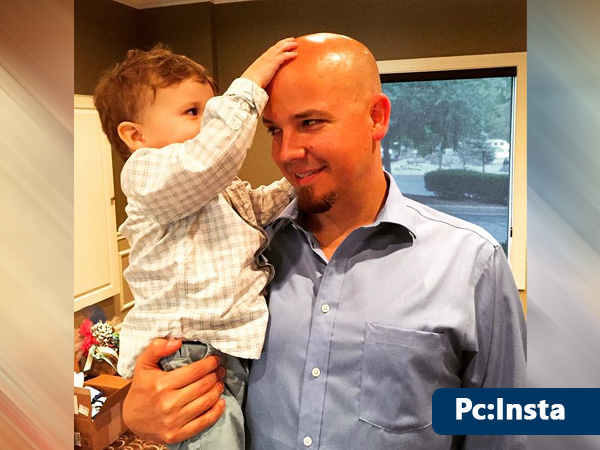 ಸಂಪೂರ್ಣವಾಗಿ ತಲೆ ಬೋಳಿಸಿಕೊಳ್ಳುವುದು!