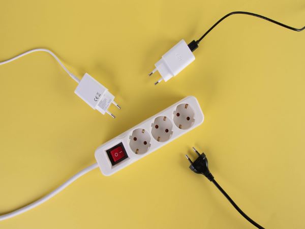 2. ಎಕ್ಸ್‌ಟೆನ್ಷನ್‌ ಕಾರ್ಡ್‌ನ ದುರ್ಬಳಕೆ: