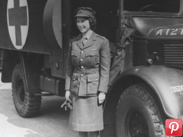  ಎರಡನೇ ವಿಶ್ವ ಯುದ್ಧದ ಸಮಯದಲ್ಲಿ ರಾಣಿ ಸ್ವಯಂ ಪ್ರೇರಿತವಾಗಿ ಟ್ರಕ್‌ ಡ್ರೈವರ್ ಆದರು