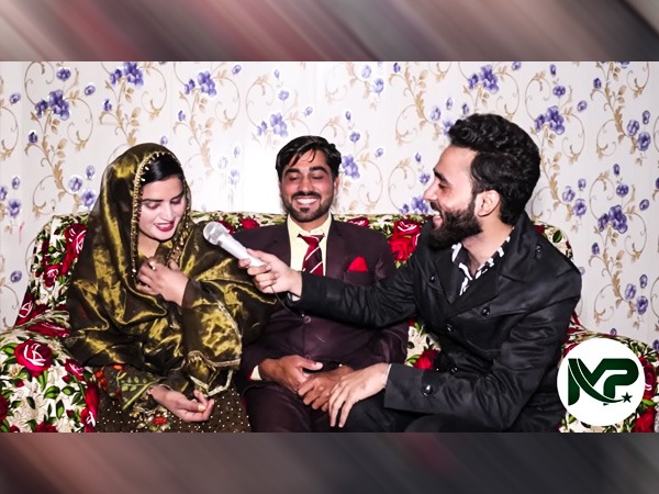 ಹೊಸ ಬದುಕಿನ ಬಗ್ಗೆ ನೂರೆಂಟು ಕನಸುಗಳನ್ನು ಹೊತ್ತಿರುವ ಜೋಡಿ