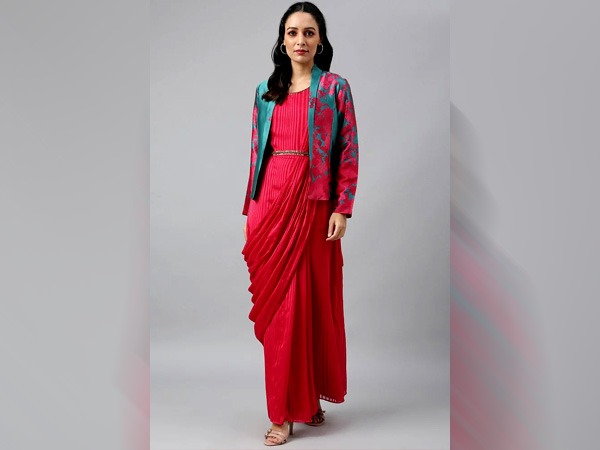  ಸರಿಯಾದ ನೆರಿಗೆಯಿಂದಾಗಿ ಮೈ ಮಾಟ ಆಕರ್ಷಕವಾಗಿ ಕಾಣುವುದು