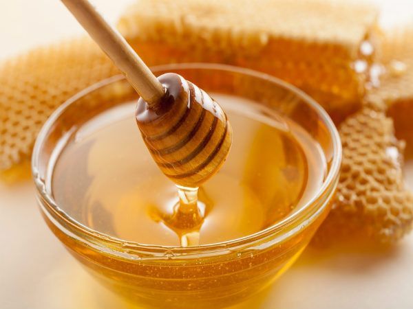 Raw honey vs Regular honey: Differences, Benefits, Risks, and uses in Kannada 