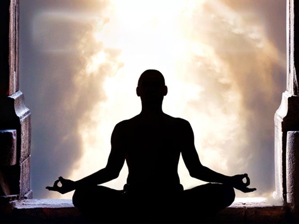 How to conduct a traditional 16-step Hindu puja in Kannada 