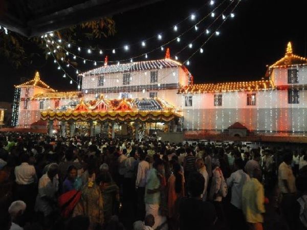 10. ಆಚರಣೆಗಳು ಮತ್ತು ಘಟನೆಗಳು