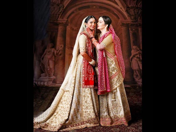 Isha Ambani Wore Rs 90 Crore worth Lehenga On Her Wedding Day; Know Specialties in Kannada Isha Ambani Wore Rs 90 Crore worth Lehenga On Her Wedding Day; Know Specialties in Kannada