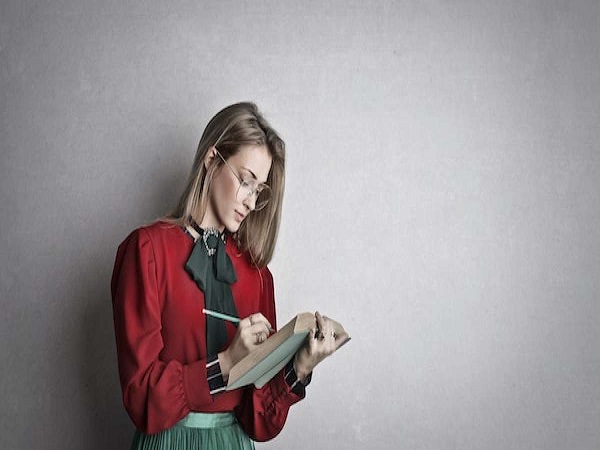 According to Chanakya How do We Ask Others For Help In Kannada 