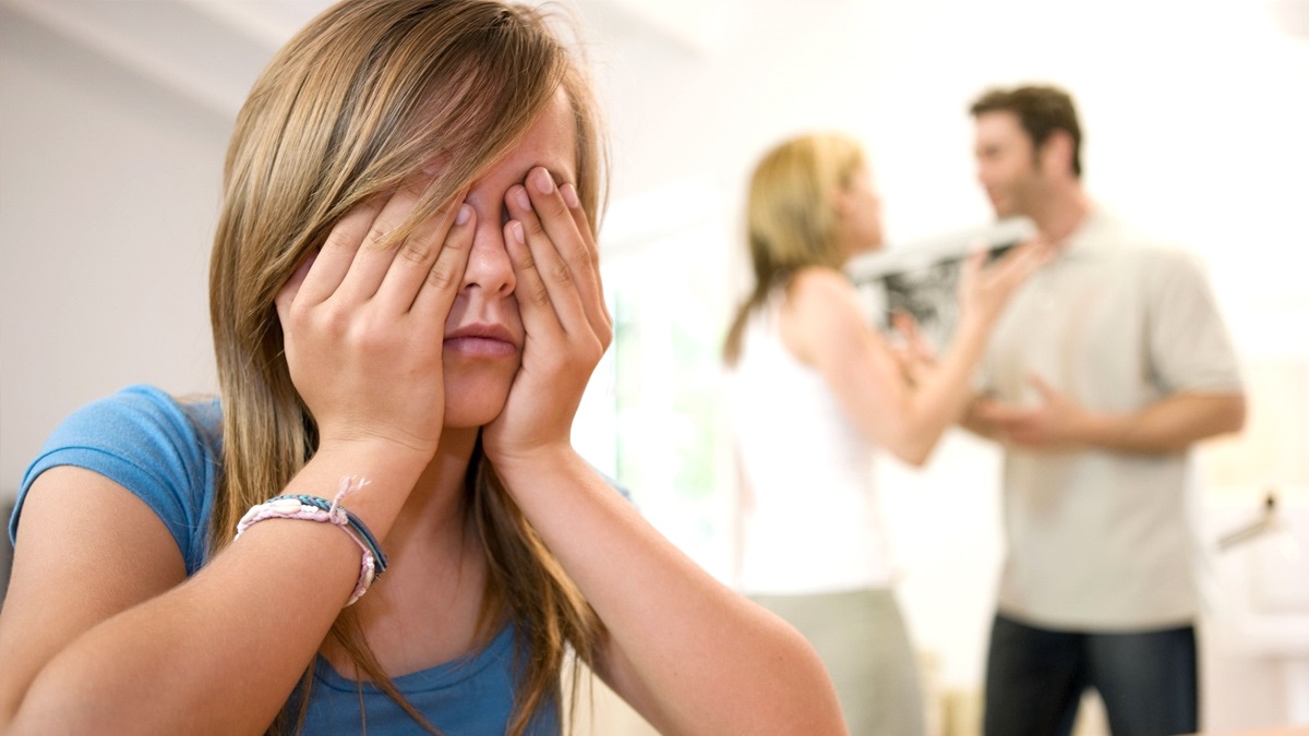 Signs Your Parenting Style is Getting Toxic; Know details in Kannada Signs Your Parenting Style is Getting Toxic; Know details in Kannada