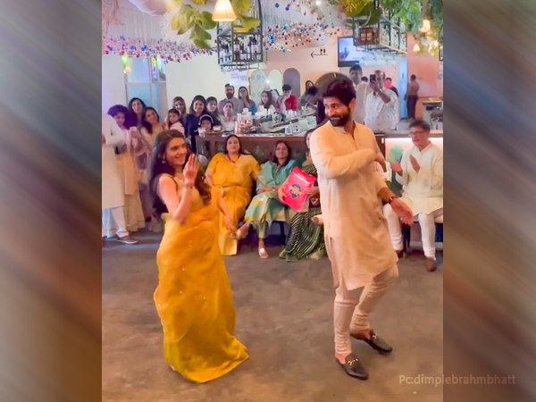 Dance During baby shower Dance During baby shower