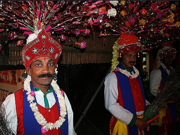 Suggi Dance During Holi Festival In Uttar Kannada Suggi Dance During Holi Festival In Uttar Kannada