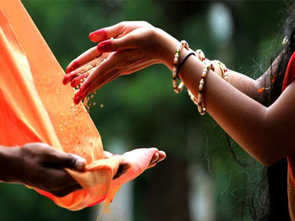 Chanakya niti: never reveal these four facts to your wife in Kannada