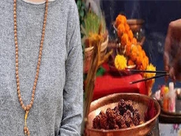 Rules for Wearing A Rudraksha for Women in Kannada