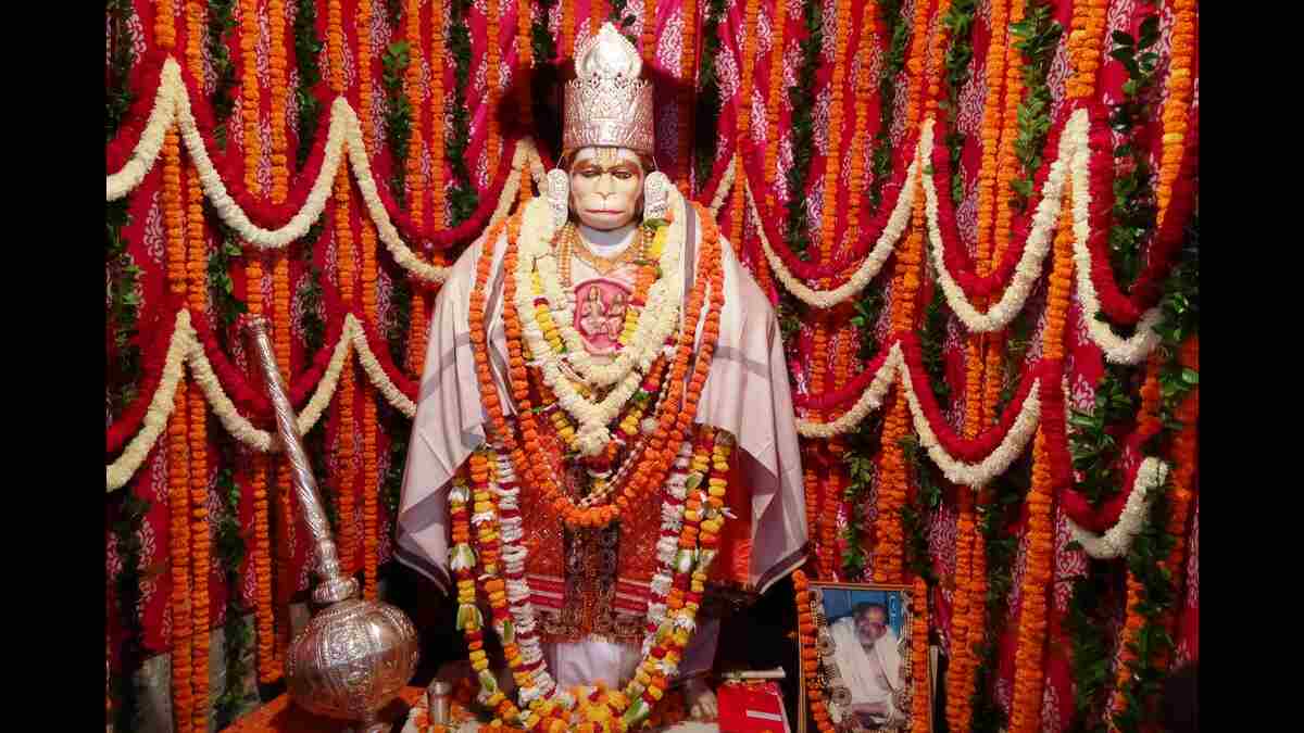 Hanumantha Always Protects You From These 10 Obstacles if you are true Devotee in Kannada Hanumantha Always Protects You From These 10 Obstacles if you are true Devotee in Kannada