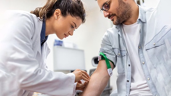 when to do Dengue test