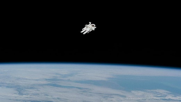 an astronaut walked in the sky
