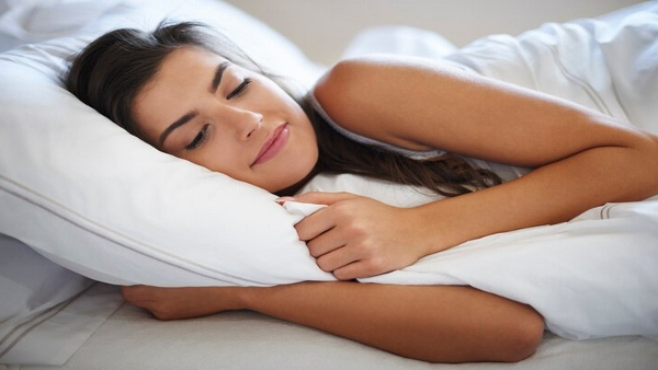 Do You Keep A Garlic Under Pillow