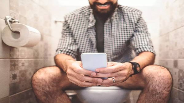 Effects of mobile phone usage in Bathroom