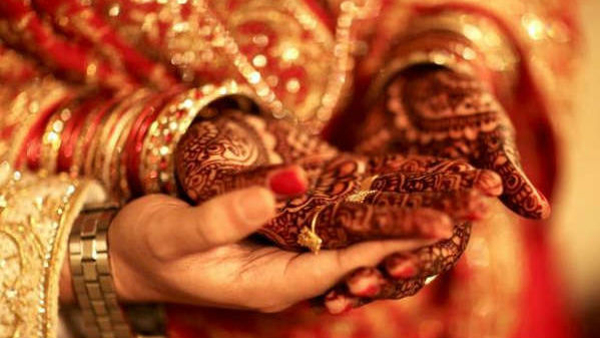 Government Subsidy for Mass Wedding