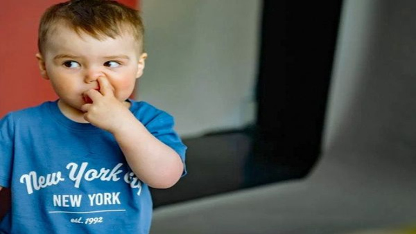 what happens if you put your finger in your nose what happens if you put your finger in your nose