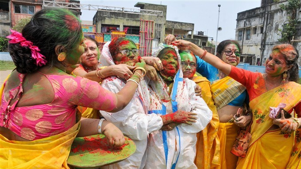 How Holi Was Celebrated In Different Parts Of The Country