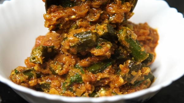 Bendekai Gravy Recipe In Kannada