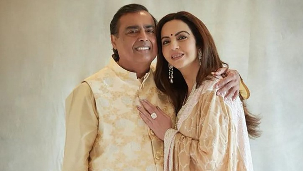 Nita Ambani Wears Crore Worth Necklace