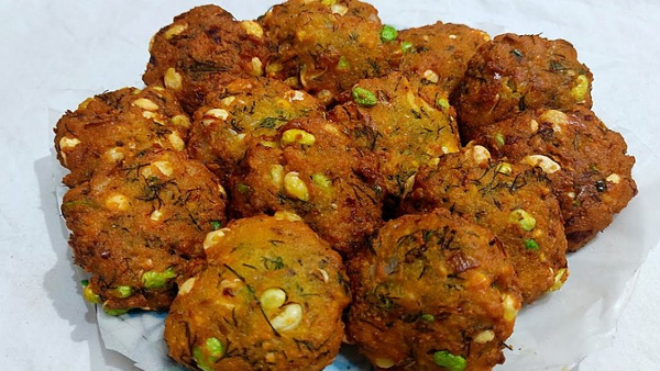 AvareKalu Vade Recipe At Home In Kannada