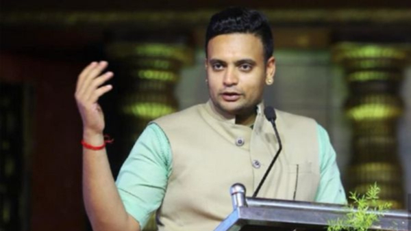 Yaduveer Wadiyar Does Not Own House Or Land