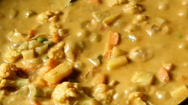 How To Make Vegetable Kurma Recipe At Home In Kannada