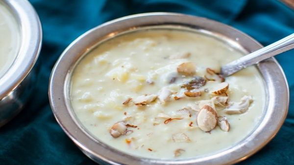 How To Make Rice Paayasa Recipe At Home In Kannada