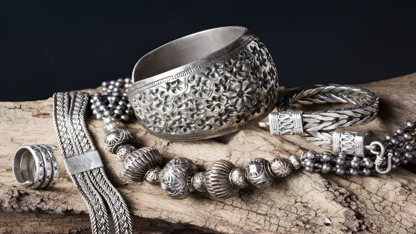 Silver Jewellery cleaning tips