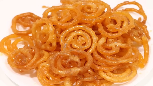 How To Make Jalebi Recipe Within 15 Minutes At Home How To Make Jalebi Recipe Within 15 Minutes At Home