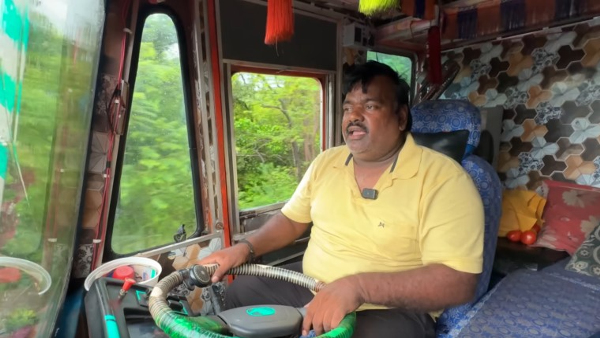 A truck driver named Rajesh has not only won everyone s hearts by uploading a video of cooking in his lorry but is also earning lakhs of lakhs of income
