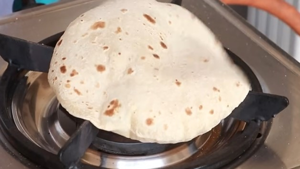 Cooking Roti Over an Open Flame Is it Recommended