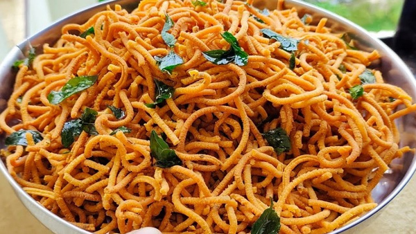 How To Make Kharasev Recipe At Home In Kannada