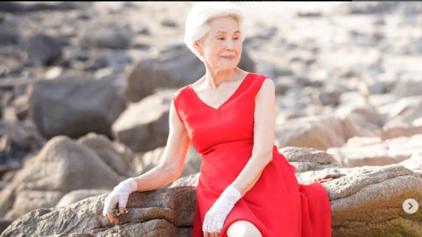 Ageless Beauty 80-Year-Old Makes History in Miss Universe Korea Ageless Beauty 80-Year-Old Makes History in Miss Universe Korea