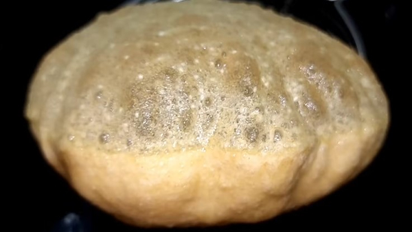 How To Make Softy Wheat Poori Recipe At Home In Kannada
