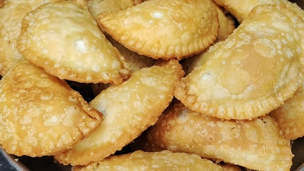 How To Make Special Karjikai Sweet That Can Kept Long At Home