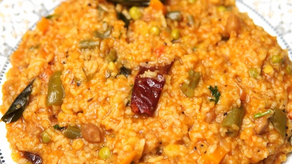 How To Make Udupi Upahar Style Bisibele Baat At Home In Kannada