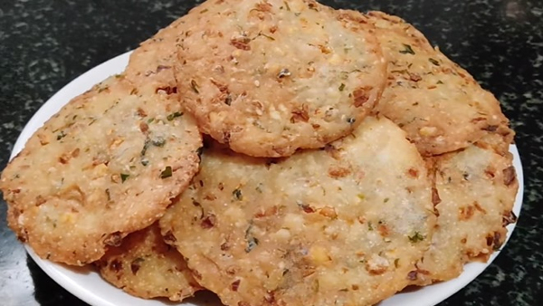 How To Make Madduru Special Masala Vada At Home In Kannada