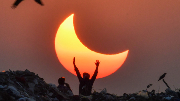 Eclipse 2025 How Many Eclipses In Next Year Visible In India