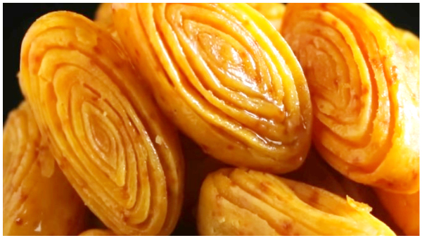 How To Make Khaja Sweet At Home In Kannada
